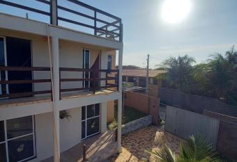 Seomarujo Casa de praia Hostel Morro branco allows 18 year olds to book a room