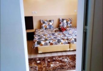 Rose & Water Guest house has Balcony rooms