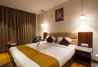 Exquisite Stay near Main Market has Balcony rooms