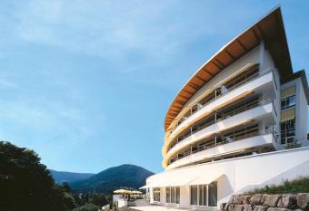 Schwarzwald Panorama has Balcony rooms