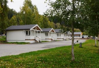 Lillehammer Camping allows 18 year olds to book a room