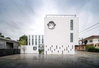 Blu Monkey Hub & Hotel Ranong has Balcony rooms