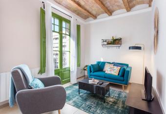 Stay U-nique Apartments Fira Gran Via has Balcony rooms