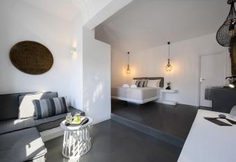 Santolia Art Suites allows 18 year olds to book a room