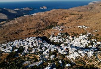 Amedi Villas Tinos has Balcony rooms