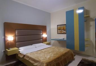 Primavera has Smoking/Balcony rooms