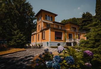 Villa Mimosa au Lac - Estella Hotels Italia has Balcony rooms