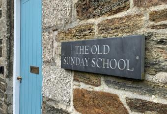 The Old Sunday School allows 18 year olds to book a room