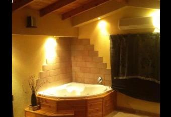                       has rooms with a private hot tub