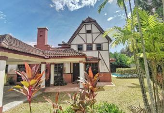 Yussy Homestay at Afamosa Villa has Balcony rooms