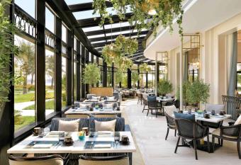 M  venpick Hotel Bahrain has Balcony rooms