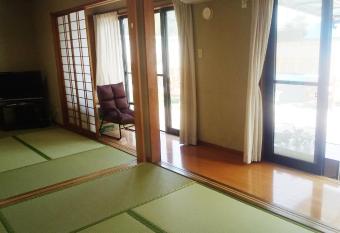 Cat Villa Kawajimamachi has Balcony rooms