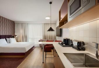 Hyatt House Paris Charles de Gaulle Airport allows 18 year olds to book a room