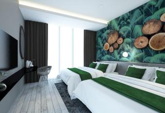 SCAPES Hotel allows 18 year olds to book a room