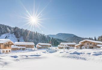 Relais & Ch  teaux Gut Steinbach Hotel Chalets SPA has Balcony rooms