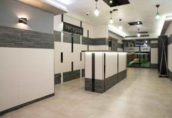 Hotel JURKOS allows 18 year olds to book a room