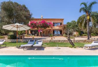 Finca El Retiro has Balcony rooms