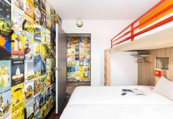 hotelF1 Metz Centre Devant les Ponts allows 18 year olds to book a room