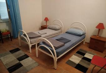 trivanio semplice has Balcony rooms