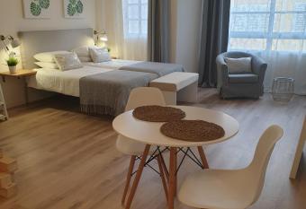 Morrojable Luxury Beach Apartments allows 18 year olds to book a room