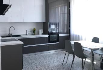 Silver Pearl in Arcadia allows 18 year olds to book a room