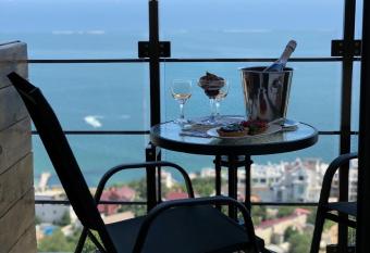 Panorama 44 has Balcony rooms