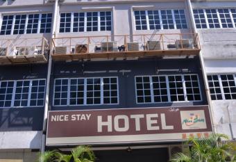 NICE STAY HOTEL allows 18 year olds to book a room