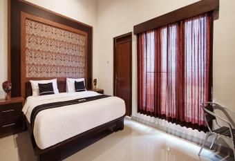 OYO 3935 Artha Ambarukmo Exclusive allows 18 year olds to book a room