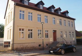 Askanier has Balcony rooms