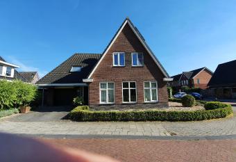 Logies bij Wandelpad te Holten has Balcony rooms