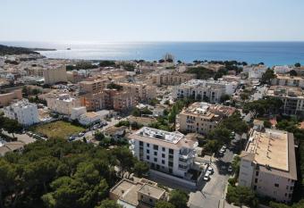 Can Miguel has Balcony rooms