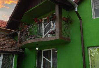 Micul Popas has Balcony rooms