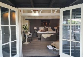 B&B Drenthe allows 18 year olds to book a room