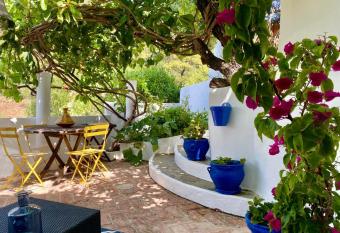 El nido de aguila has Balcony rooms