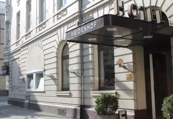 Hotel Weidenhof allows 18 year olds to book a room