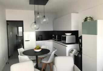 Malibu Beach 9C has Balcony rooms