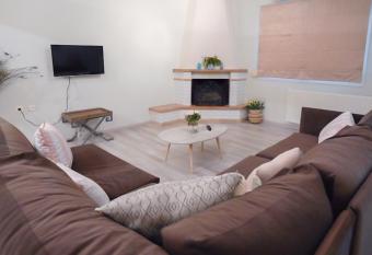 ThirtyFive Apartment has Balcony rooms