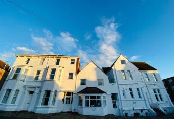 Lennard House allows 18 year olds to book a room