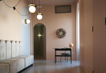 Luciani 33 luxury rooms allows 18 year olds to book a room