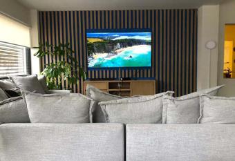 Colmena Tonala has Balcony rooms