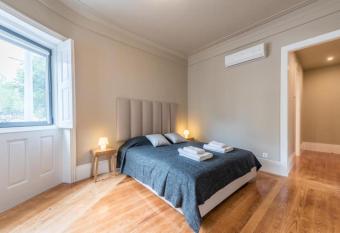 Serenata Boutique Rooms allows 18 year olds to book a room