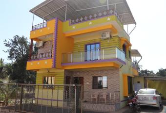HOTEL Ganesh Villa 5BHK has Balcony rooms