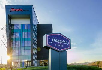 Hampton By Hilton Blackburn allows 18 year olds to book a room
