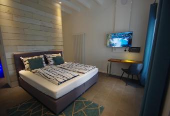 CityMotel Ziegenhain has Balcony rooms