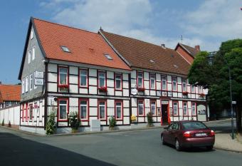 Hotel Kniep allows 18 year olds to book a room