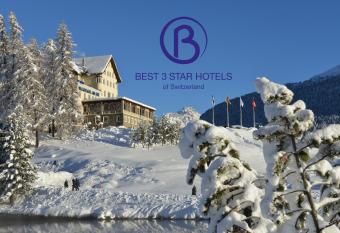 Hotel Waldhaus am See allows 18 year olds to book a room