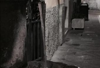 STUPENDA MANSARDA CENTRALISSIMA, finiture di lusso has rooms with a private hot tub