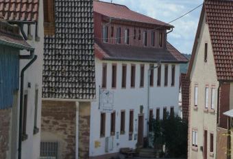 Pension Schreckhof has Balcony rooms