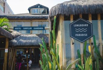 Longboard Paradise Surf Club has Balcony rooms