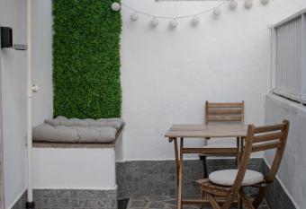 Stone House - Sintra Rural has Balcony rooms